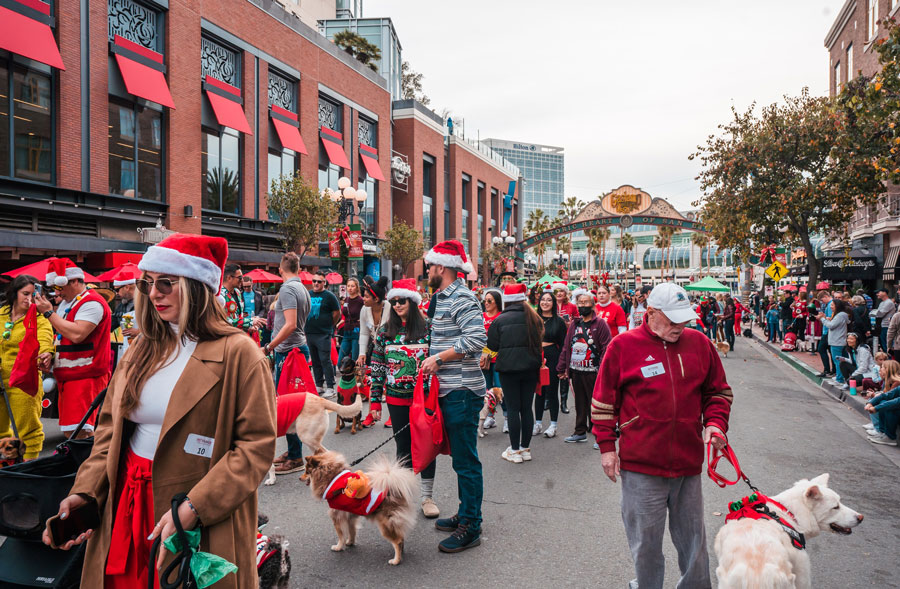 gaslamp pet parade